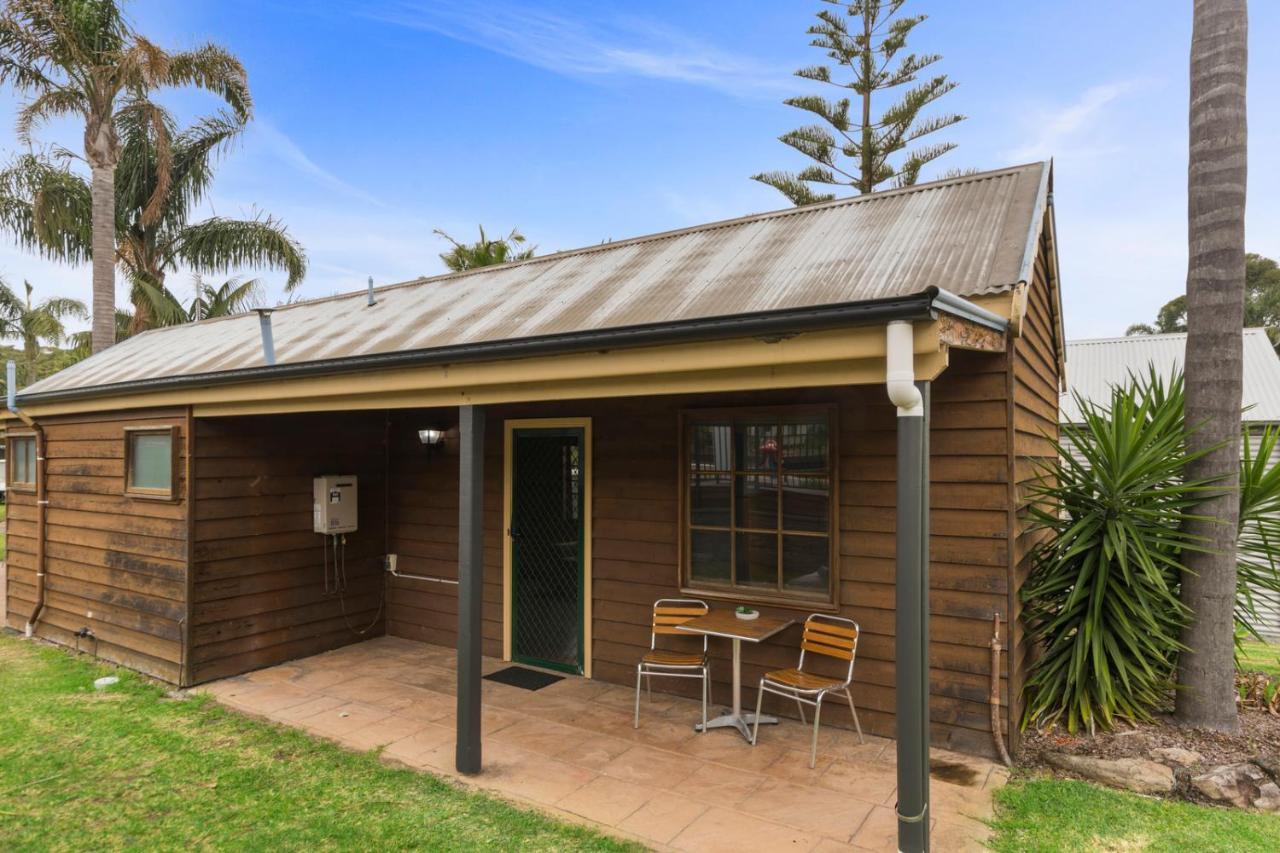 Wairo Beach Holiday Park Tabourie Lake Exterior foto