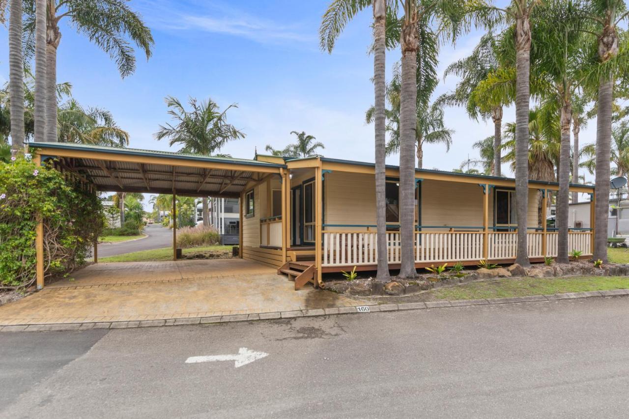 Wairo Beach Holiday Park Tabourie Lake Exterior foto