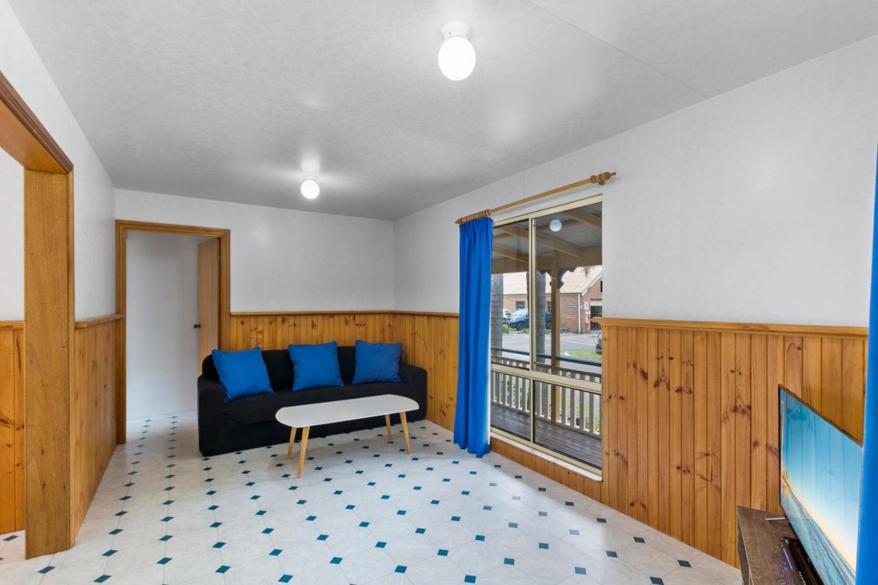 Wairo Beach Holiday Park Tabourie Lake Exterior foto
